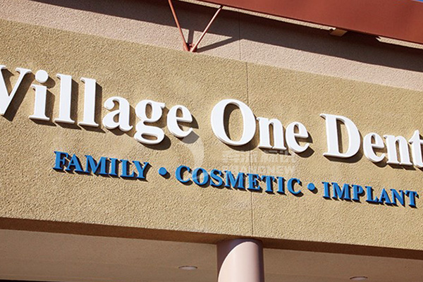 商場標識 商場標識